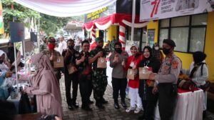 BAZAR JUM’AT KOTA METRO PADA DINAS PERDAGANGAN KOTA METRO
