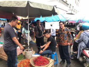 KEGIATAN DINAS PERDAGANGAN HIMBAUAN KEPADA PEDAGANG JL. AGUS SALIM, CUT NYAK DIEN, PAGAR UYUNG DAN AL JIHAD